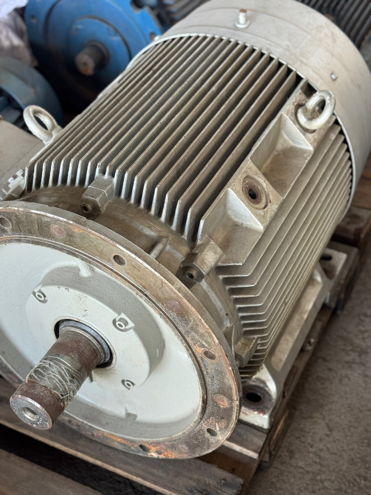 Motor Siemens 72cv